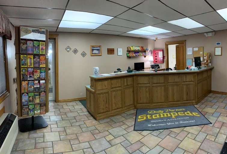 Public Area 9