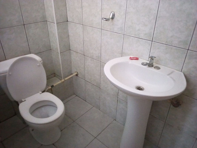 Bathroom, Talents Hotel, Kitui Central