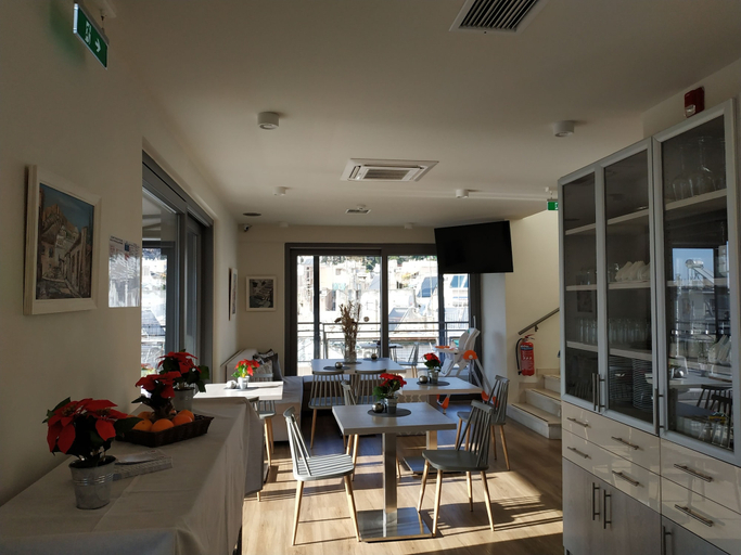 Food & Drinks 5, Hotel @ Syngrou Fix, Attica