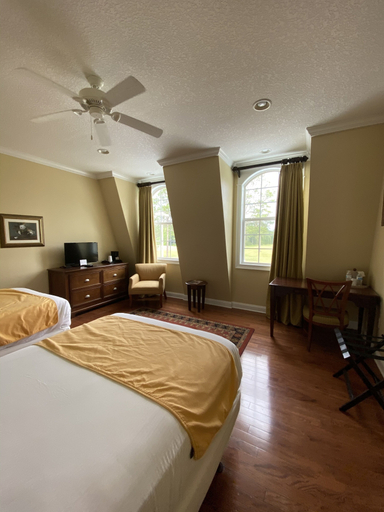 Bedroom 2, Blueberry Plantation Golf Resort, Bacon