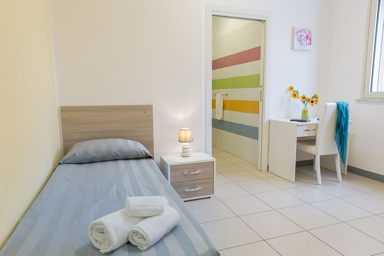 Bedroom 3, Casa per ferie Don Orione Palermo, Palermo