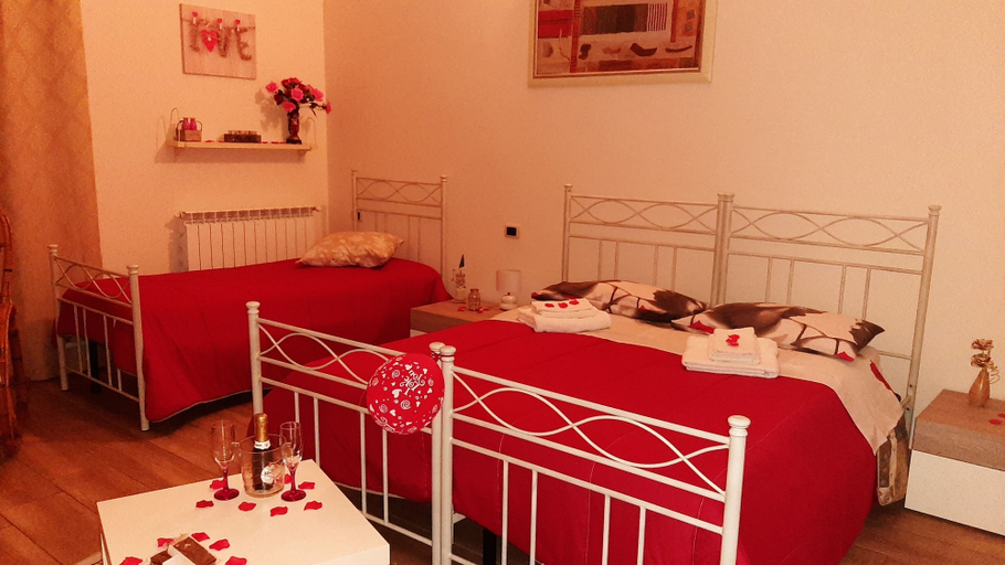 Bedroom 5, Affittacamere B&B Alba Ionica, Taranto