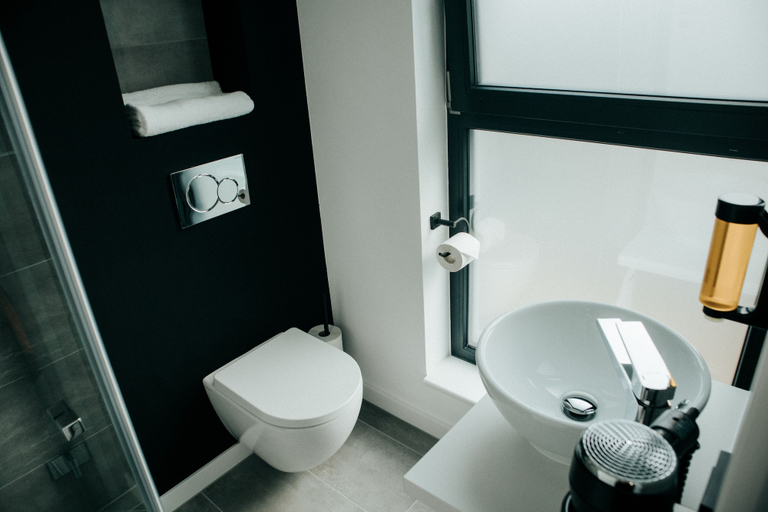 Bathroom 5, JustStay Grevenbroich Hotel & Apartments, Rhein-Kreis Neuss