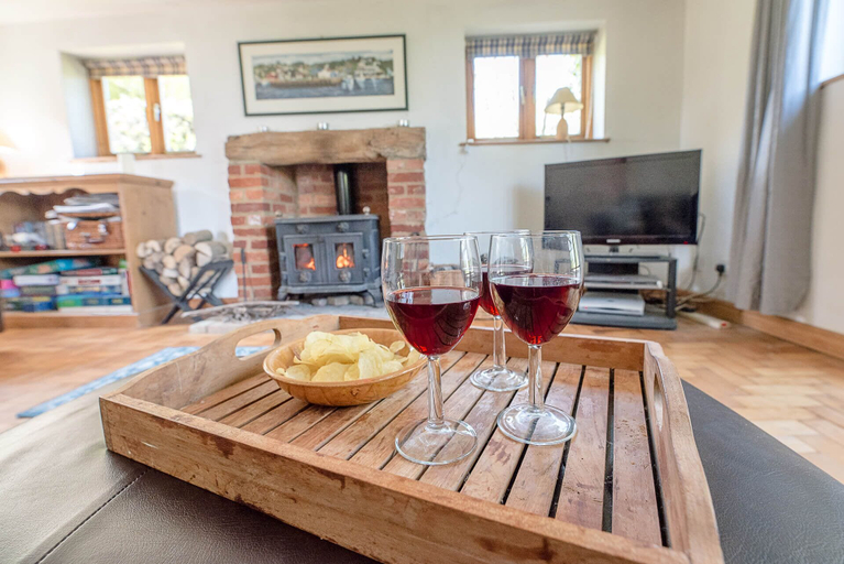 Food & Drinks 4, Heart's Ease in Dallinghoo nr Woodbridge - Air Manage Suffolk, Suffolk