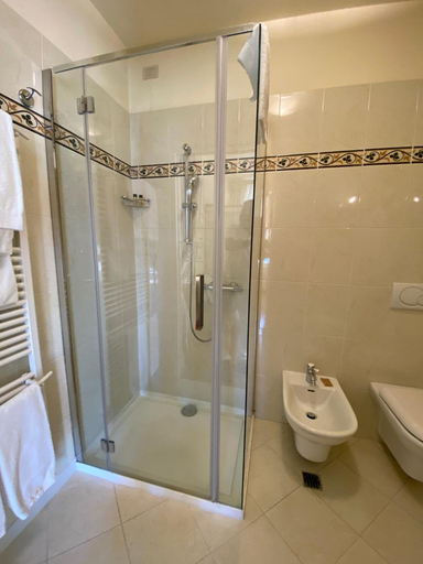 Bathroom 4, La Vittoria Boutique Hotel, Verona