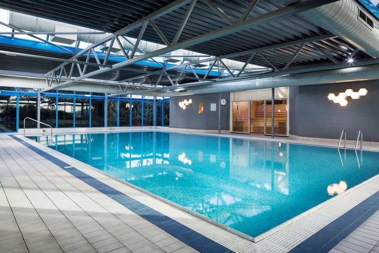 Sport & Beauty 3, Radisson RED Hotel London Heathrow, London