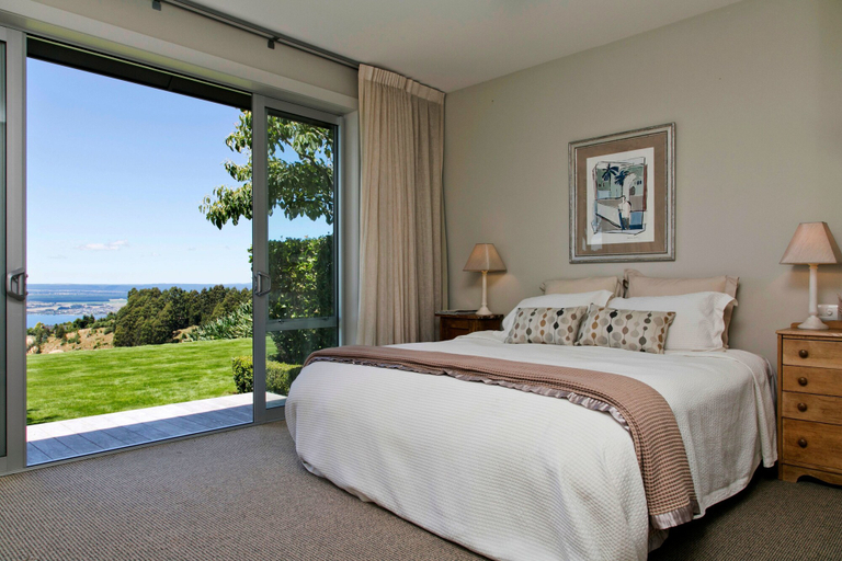 Bedroom 3, The Lakeview House Apartment, Taupo