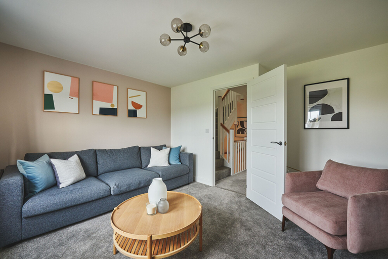 Others 5, Warwick Serviced Home for 8 walking distance to University, Coventry