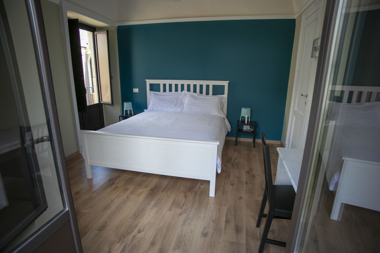 Bedroom 4, Corte dei medici - Palace, Catania