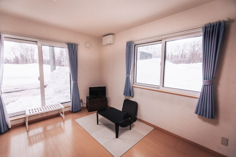 Others 4, Trailside Apartments & Chalet, Kutchan