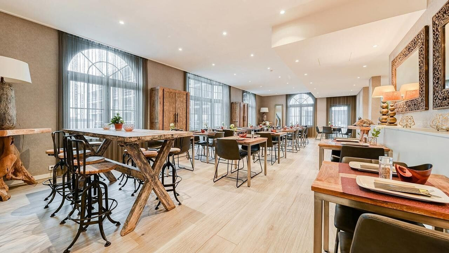 Food & Drinks 4, Aparthotel Acropolis, West-Vlaanderen