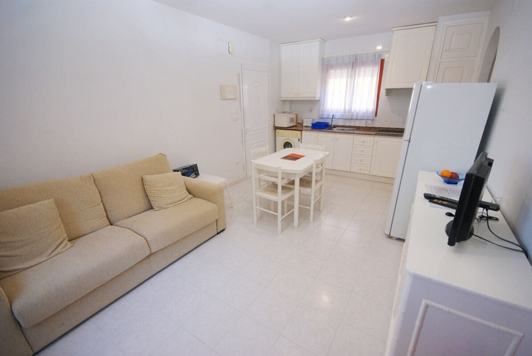 Others 5, Apartamento El Patio, Alicante