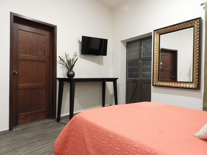 Bedroom 2, Suites Santa Posada Galarza 24, Guanajuato