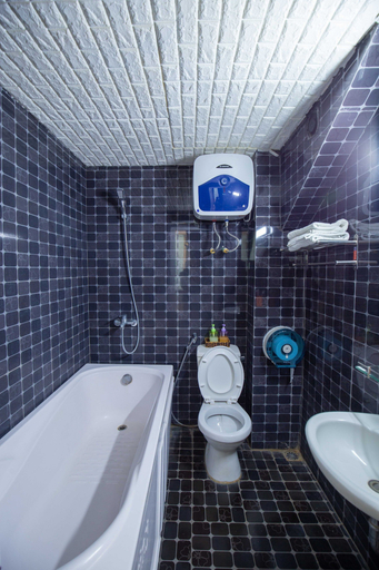 Bathroom 5, Hanoi Wonderland Homestay, Hoàn Kiếm