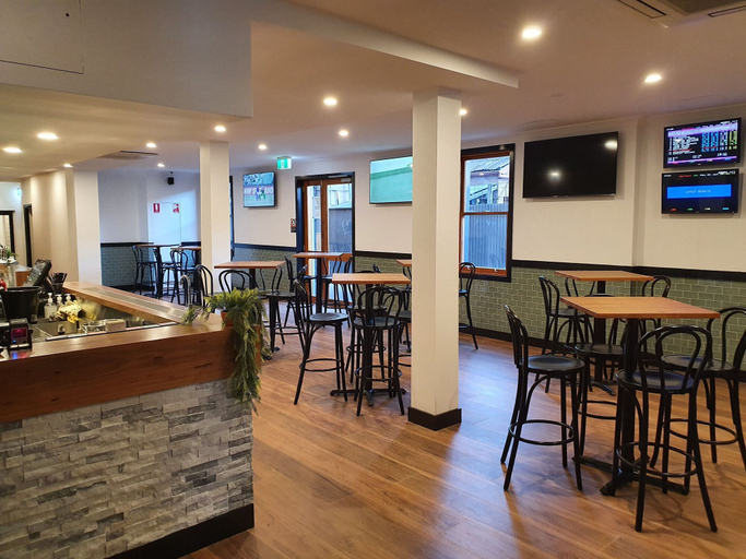 Food & Drinks 4, Empire Hotel Goulburn, Goulburn Mulwaree - Goulburn