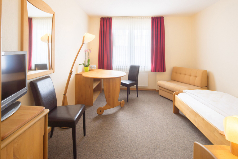 Bedroom 4, Garni-Hotel Bonnem-Inn, Rhein-Sieg-Kreis