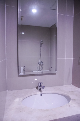Bathroom 3, Apatel Skyline Serpong, Tangerang