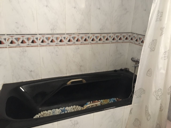 Bathroom 5, Marina Smir Villa, Tétouan