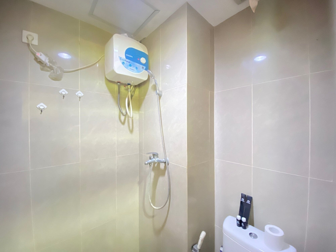 Bathroom 2, Cozy And Spacious Studio Apartment At Taman Melati Jatinangor, Sumedang