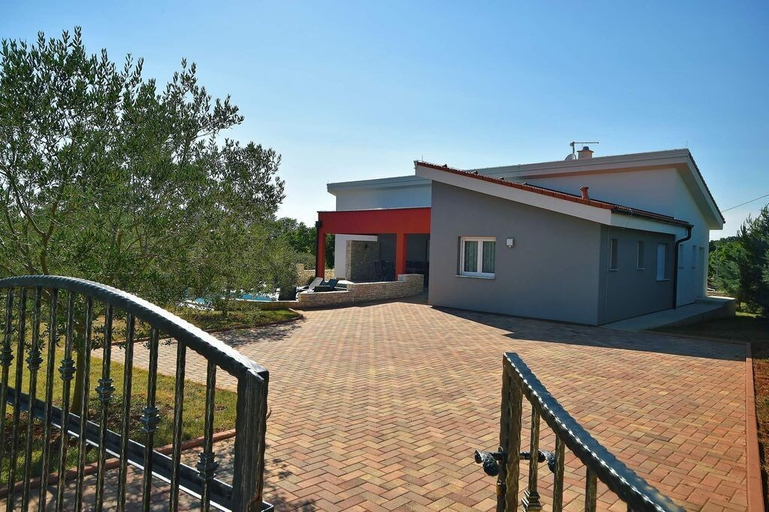 Exterior & Views, Luxury villa Maya, Marčana