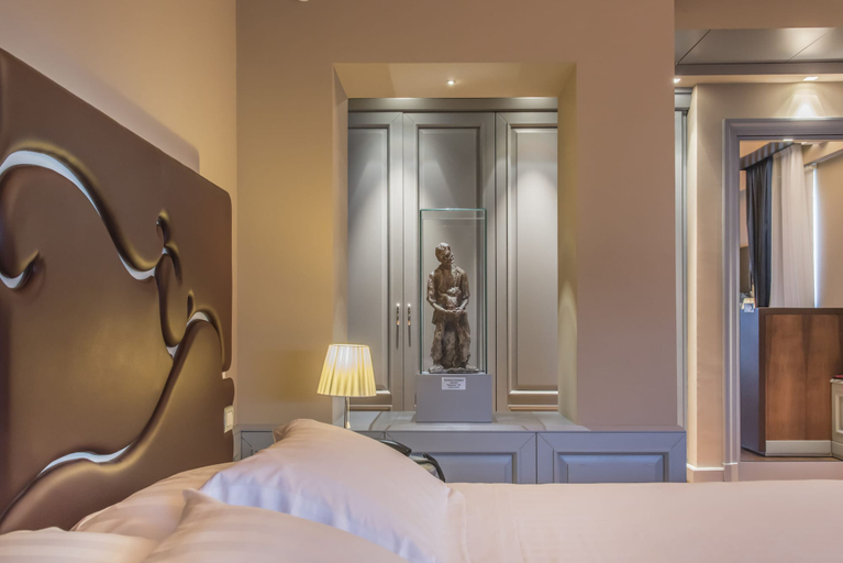 Bedroom 3, Villa Neri Resort & Spa, Catania
