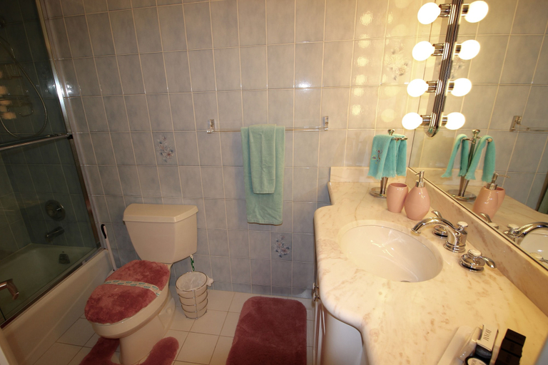 Bathroom 3, Luxury Oceanfront Estate, Broward