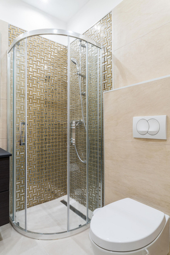 Bathroom 4, Kazinczy 11 Apartment, Budapesti