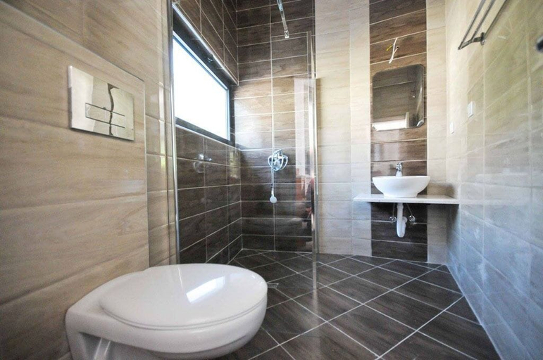 Bathroom 3, Apartments Jadranski Biser
