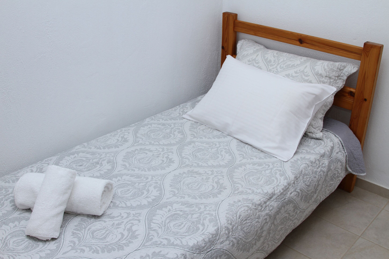 Room 4, Nefeli's traditional suite no.12, Crete