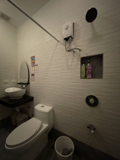 Bathroom 5, Rold and Roub Home Suites by Cocotel, Puerto Galera