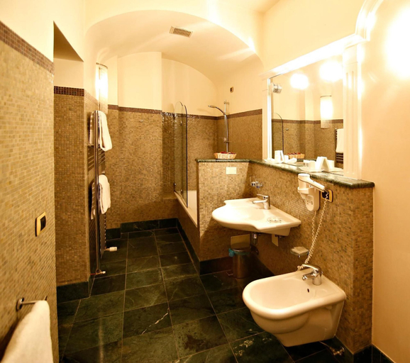 Bathroom 4, Locanda di Bagnara, Ravenna