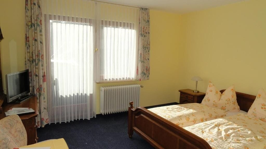 Bedroom 4, Landgasthof Göbel, Waldeck-Frankenberg