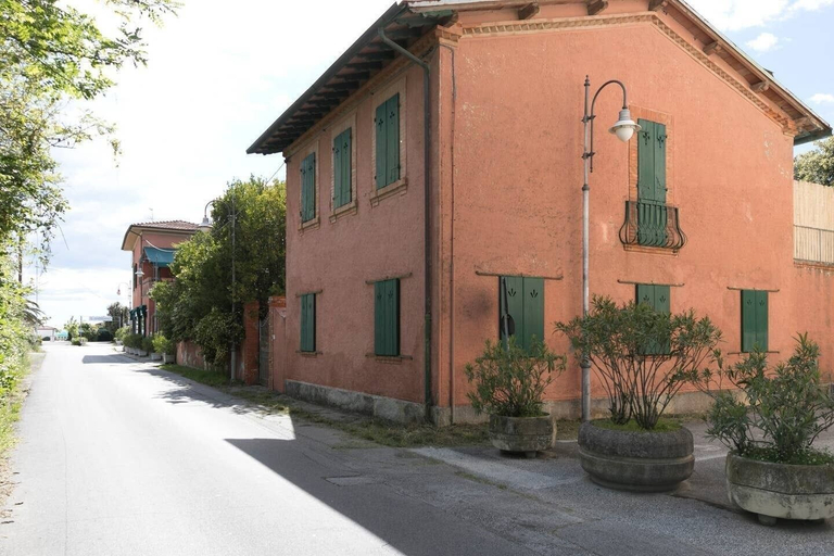 Exterior & Views, JOIVY Villa Il Glicine sul Mare, Lucca