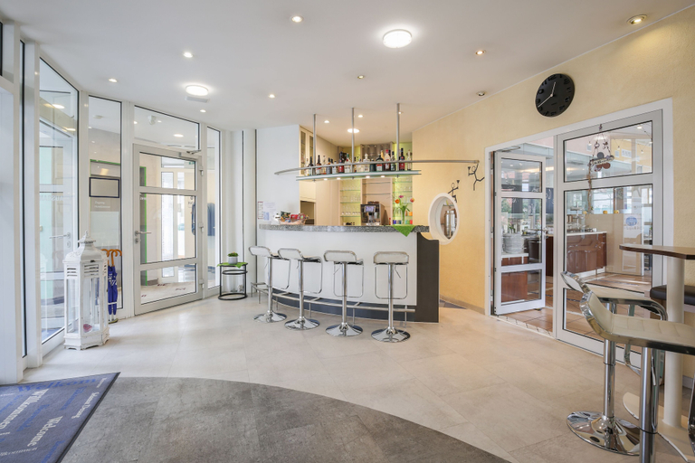 Food & Drinks 5, Hotel am Schillerpark, Esslingen