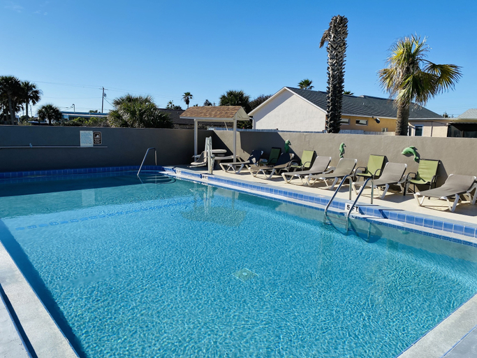 Sport & Beauty 5, A1A Super Inn, Volusia