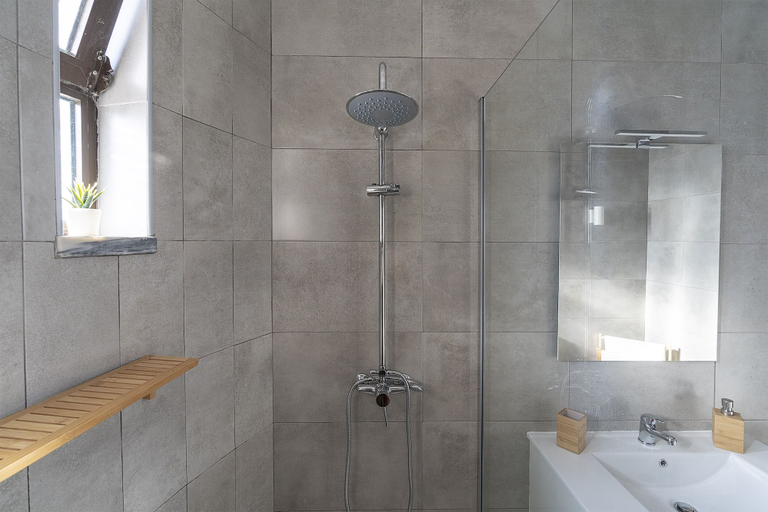 Bathroom 3, Ericeira Paradise House & Suites, Mafra