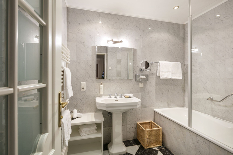 Bathroom 5, TAUROA Landhaus zu Appesbach, Gmunden