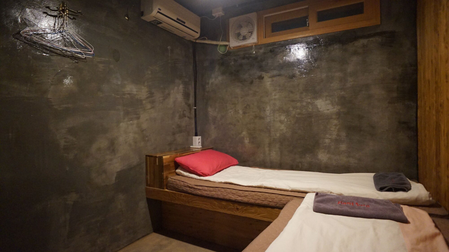Bedroom 2, Guesthouse H, Jongno