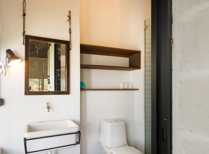 Bathroom 5, Belakang KongHeng By DreamScape, Kinta