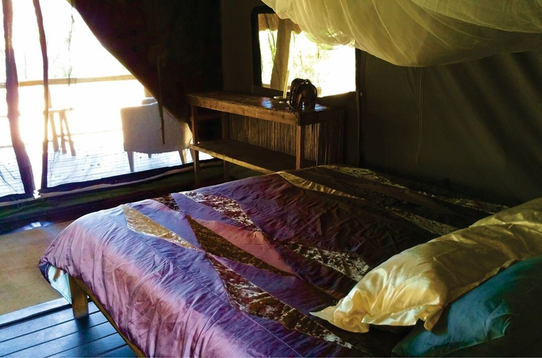 Bedroom, Sioma Camp, Shangombo
