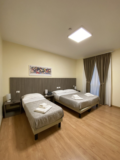 Bedroom 3, 55 Aira, Palermo
