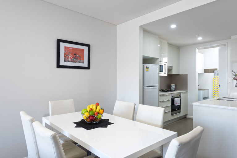 Others 4, Astra Apartments Miller Street, Sydney