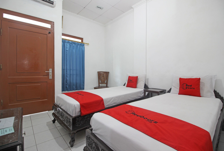 Bedroom 27