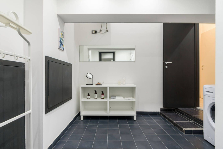 Others 4, Piermarini Flexyrent Apartment, Milano