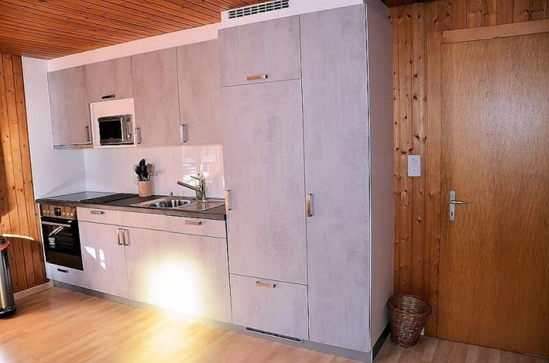 Private kitchen, Tio Pepe UG, Goms