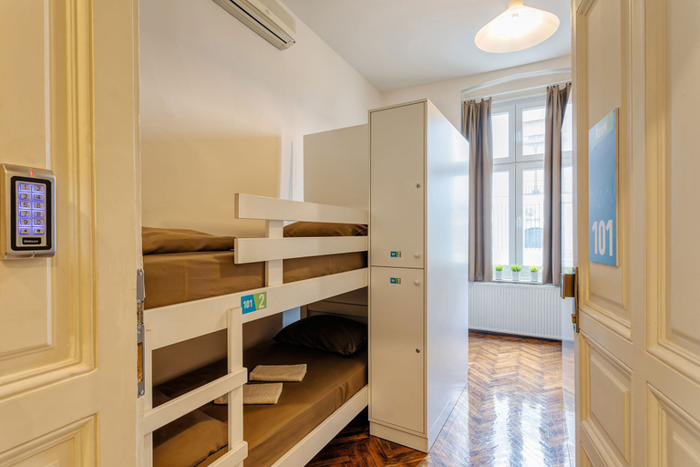 Bedroom 2, Booking BnB, Belgrade