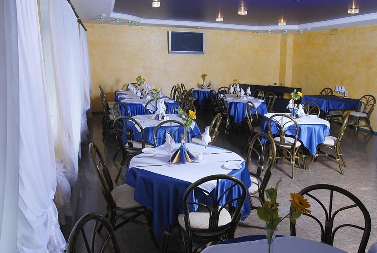 Food & Drinks 4, Amparo Hotel, Vologodskiy rayon
