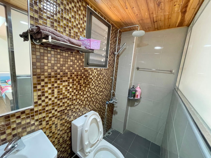 Bathroom 3, Qili Homestay, Pingtung