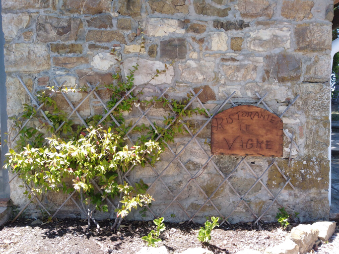 Exterior & Views, Hotel Le Vigne, Siena