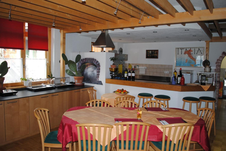 Food & Drinks 5, Hotel Post Vista, Obersimmental